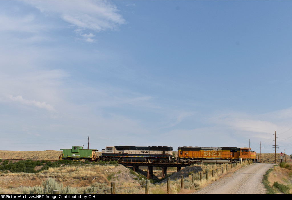 BNSF 8903/9646